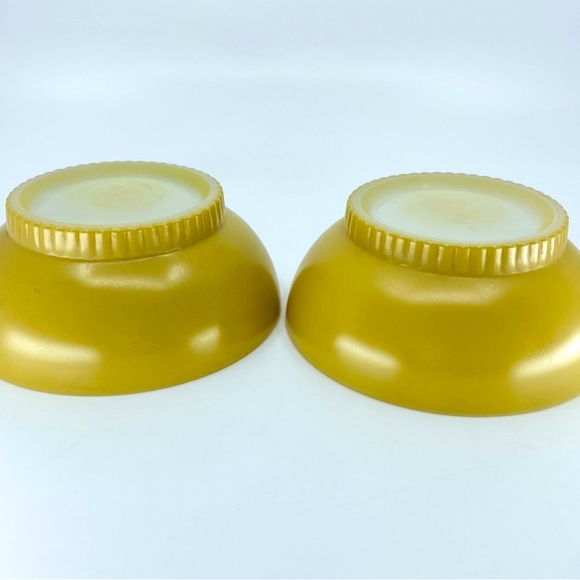 Pair Fire King Mustard Yellow Ribbed Bottom Bowls • Anchor Hocking USA - Picture 4 of 11